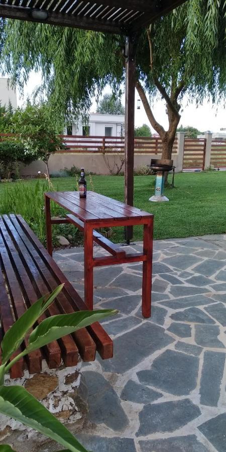 Guesthouse With Garden Komotini Exterior photo